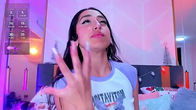 MadyJackson online show from December 3, 11:42 am