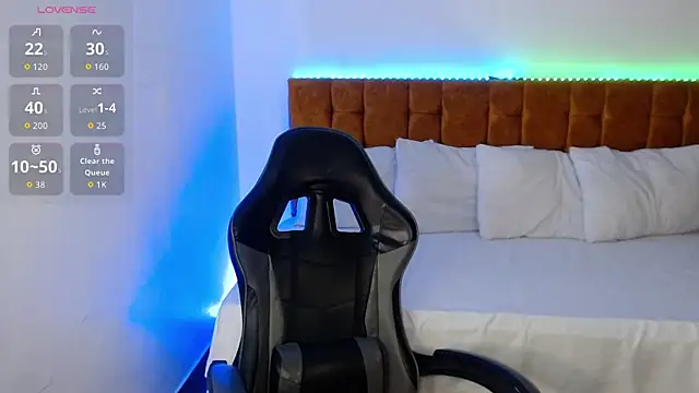 alexiaaross online show from November 18, 11:59 pm