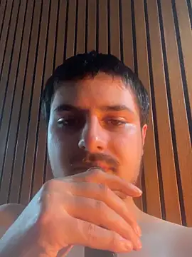 ukhornylad25 online show from November 24, 2:11 am