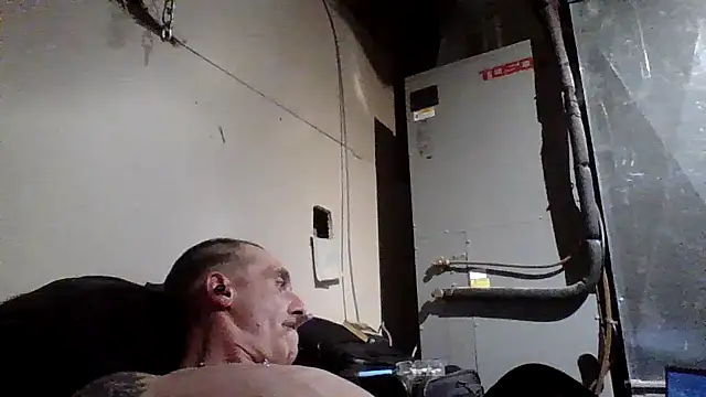 CandiedPompano online show from October 21, 4:01 am