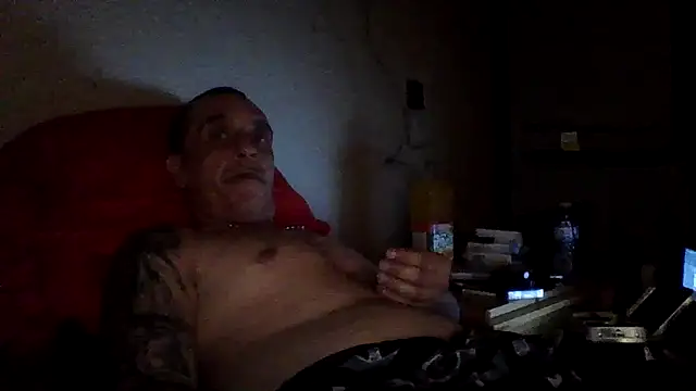 CandiedPompano online show from November 16, 3:44 am