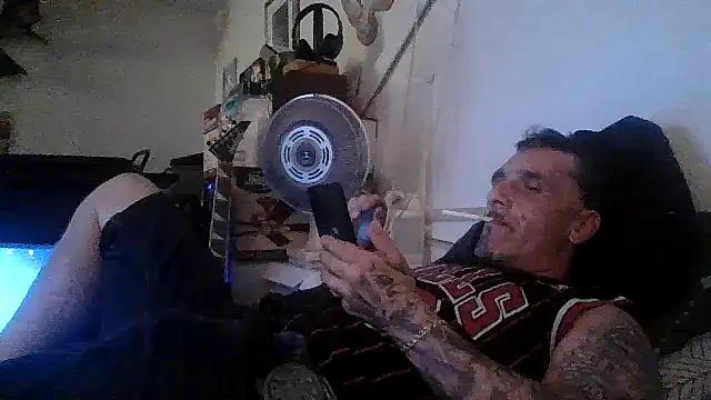 Snapshot of CandiedPompano chatting on June 27, 8:48 pm CandiedPompano online show from June 27, 8:48 pm