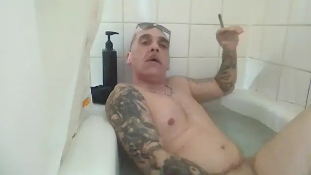 CandiedPompano online show from October 11, 3:18 am