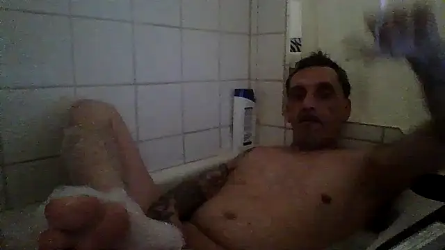 Snapshot of CandiedPompano chatting on June 30, 9:15 pm CandiedPompano online show from June 30, 9:15 pm