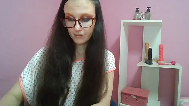 LolaBoobs online show from June 1, 7:19 am