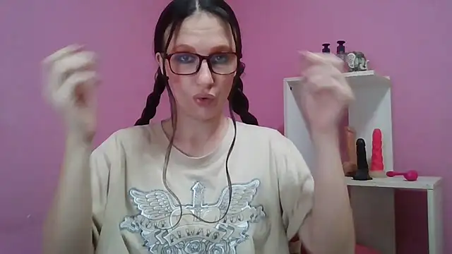 LolaBoobs online show from February 1, 6:33 am