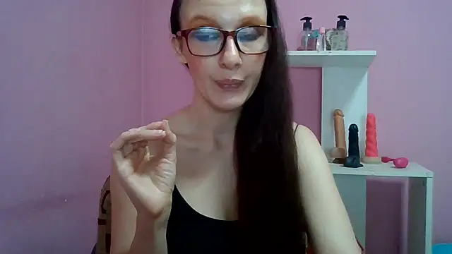 LolaBoobs online show from June 17, 10:58 am