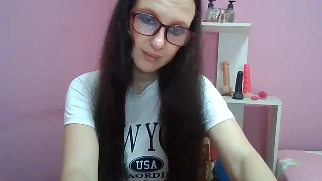 LolaBoobs online show from June 7, 7:57 am