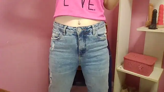 LolaBoobs online show from February 3, 6:33 am