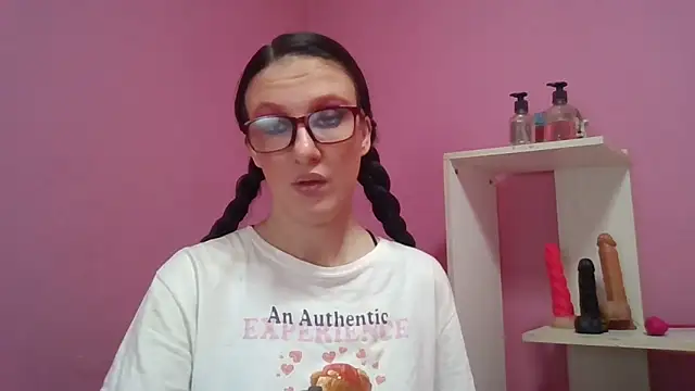 LolaBoobs online show from February 15, 6:58 am