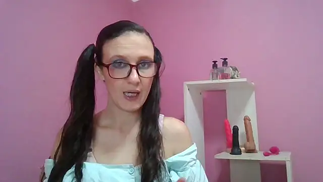 LolaBoobs online show from March 12, 7:45 am