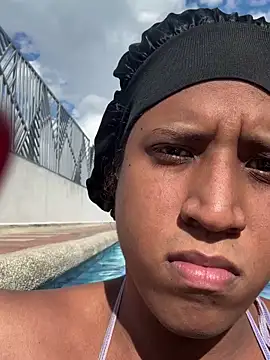 Snapshot of zahrivk1 chatting on October 30, 7:55 pm zahrivk1 online show from October 30, 7:55 pm