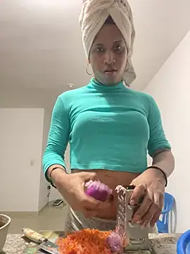 Snapshot of zahrivk1 chatting on March 21, 4:28 am zahrivk1 online show from March 21, 4:28 am