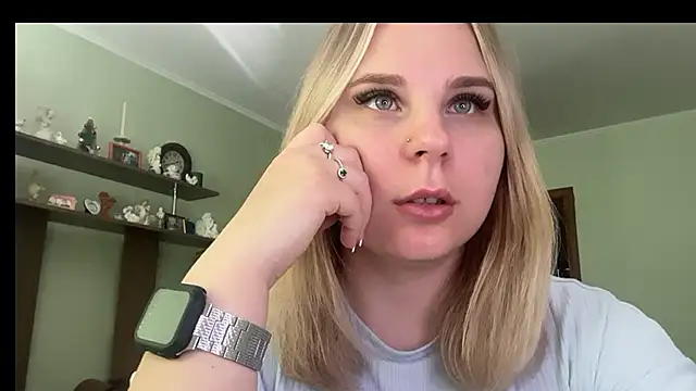 Thalia  Star online show from March 14, 10:43 am