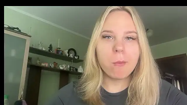 Thalia  Star online show from March 25, 6:35 am