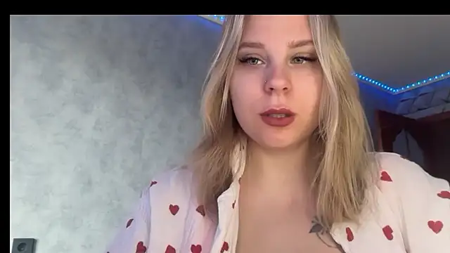 Thalia  Star online show from April 12, 8:17 am