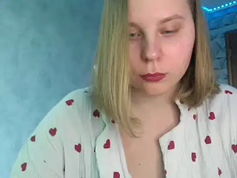 Thalia  Star online show from March 13, 8:15 am