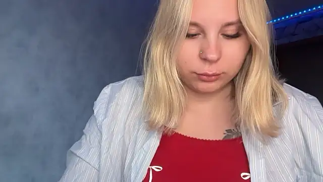 Thalia  Star online show from October 11, 12:17 pm