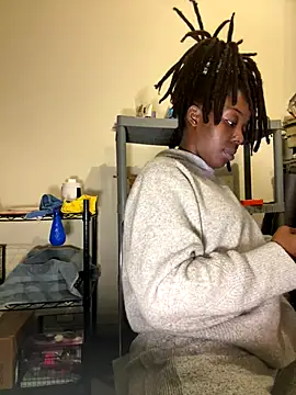 Snapshot of choclatepeaach chatting on November 26, 3:28 am choclatepeaach online show from November 26, 3:28 am