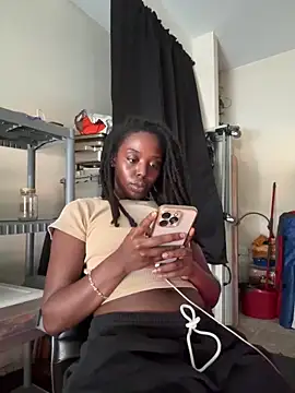 Snapshot of choclatepeaach chatting on November 7, 3:38 pm choclatepeaach online show from November 7, 3:38 pm