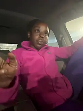 choclatepeaach online show from March 31, 4:09 pm