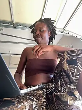 choclatepeaach online show from March 4, 8:16 pm