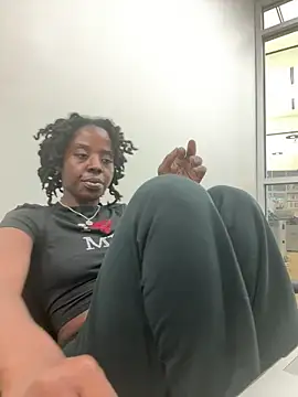 choclatepeaach online show from March 16, 4:32 pm