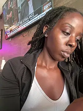 choclatepeaach online show from May 11, 4:59 pm