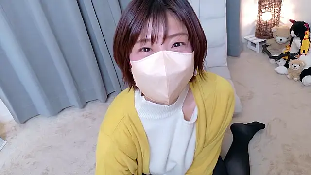 Snapshot of Risa_06 chatting on February 17, 12:24 pm Risa 06 online show from February 17, 12:24 pm