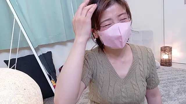 Snapshot of Risa_06 chatting on May 23, 12:48 pm Risa 06 online show from May 23, 12:48 pm