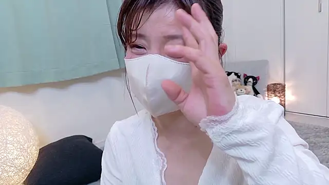 Snapshot of Risa_06 chatting on June 9, 12:28 pm Risa 06 online show from June 9, 12:28 pm