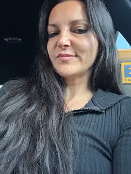 -OLYA- online show from November 21, 7:18 am