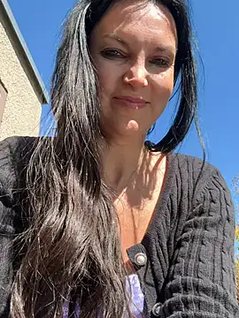 -OLYA- online show from April 22, 9:16 am