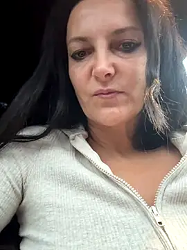 -OLYA- online show from November 20, 6:58 am