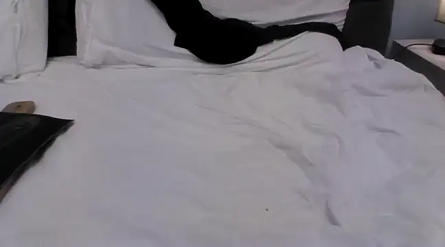 krizz84 online show from December 3, 8:44 pm
