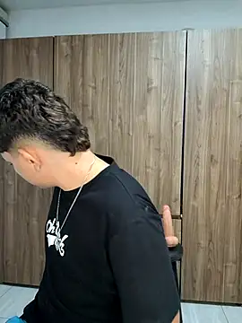 Lyam ap online show from September 23, 9:05 am