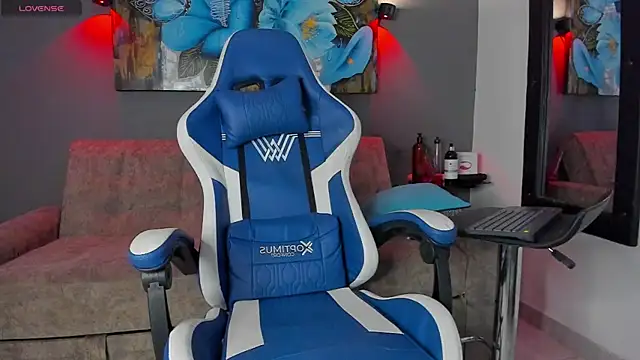 Lyam ap online show from February 8, 11:35 pm