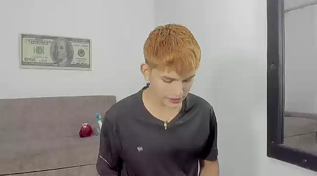 Lyam ap online show from December 4, 9:56 am