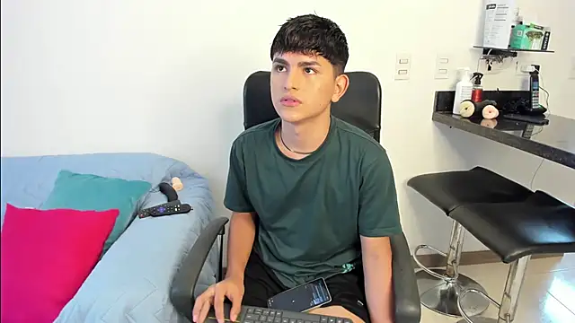 Lyam ap online show from February 20, 3:19 pm