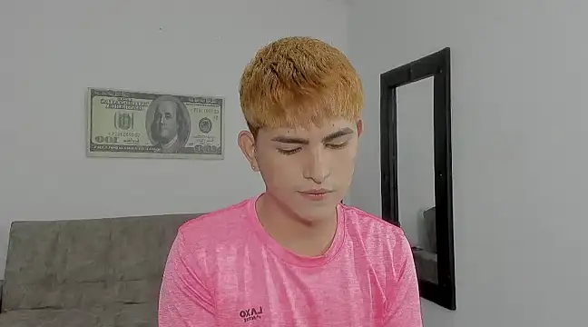 Lyam ap online show from December 6, 9:48 am