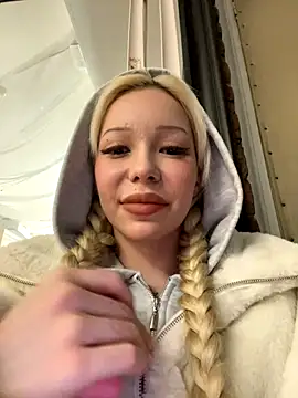 babydolll online show from November 4, 12:20 pm