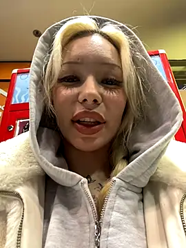 babydolll online show from November 7, 1:04 pm