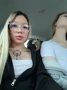 babydolll online show from February 10, 2:05 pm