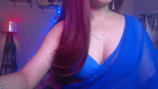 Snapshot of Zonayesha chatting on May 13, 7:37 am Zonayesha online show from May 13, 7:37 am