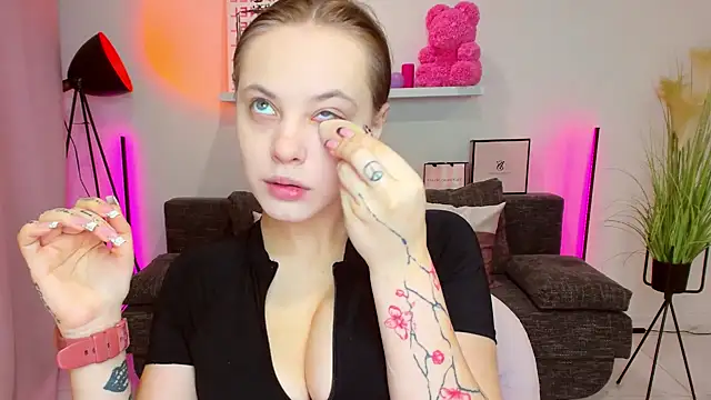 rora skyline online show from November 10, 6:40 am