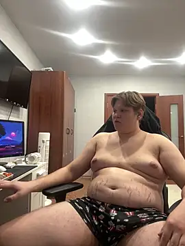 Snapshot of big_boy163 chatting on November 14, 10:08 am big boy163 online show from November 14, 10:08 am