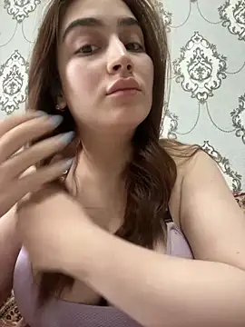 StormBeverly online show from April 14, 5:56 am