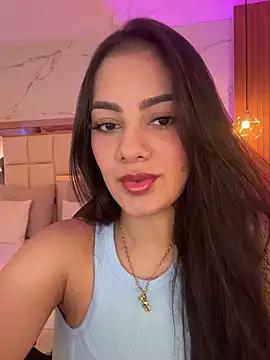 Snapshot of mallie_quinn chatting on January 31, 12:51 pm mallie quinn online show from January 31, 12:51 pm
