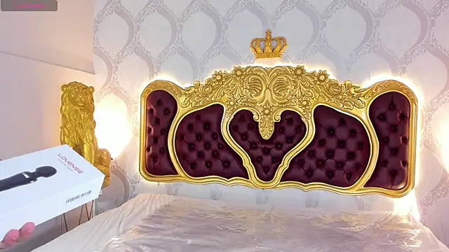 KendralHolson online show from February 21, 4:25 am