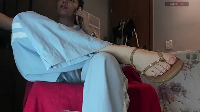 sherilkwang19tv online show from March 4, 11:45 pm